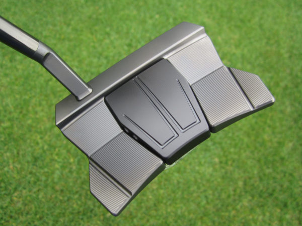 scotty cameron limited edition 2020 holiday h20 black phantom x 11.5 with black shaft