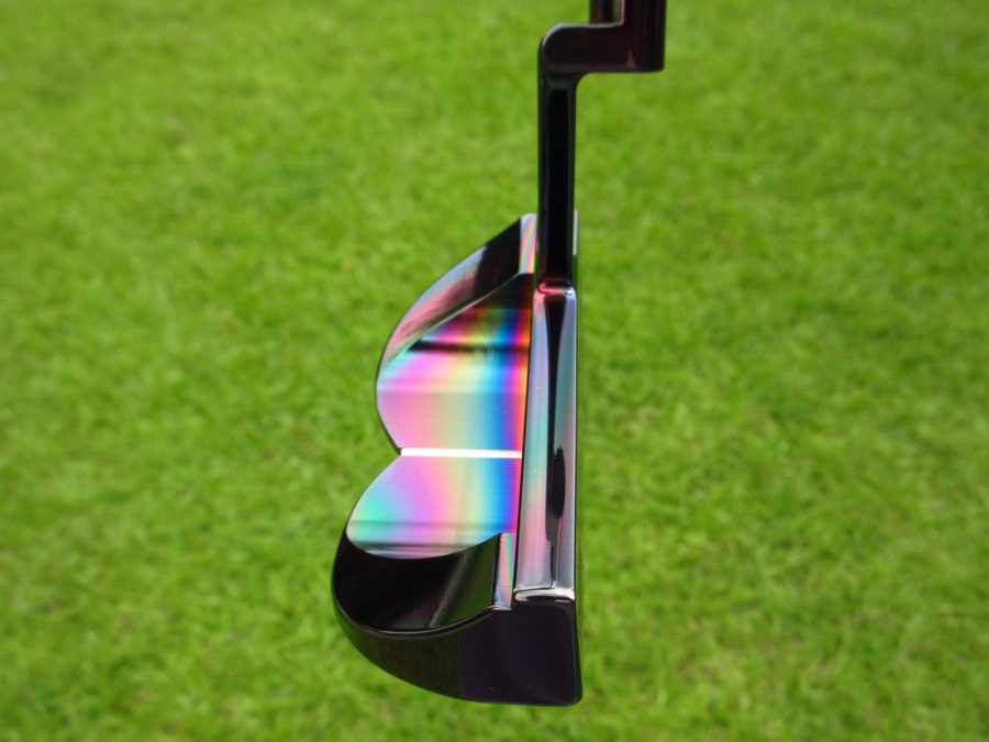 scotty cameron limited release 2007 black pearl "made for pebble beach" circa 2 putter golf club with grip in plastic