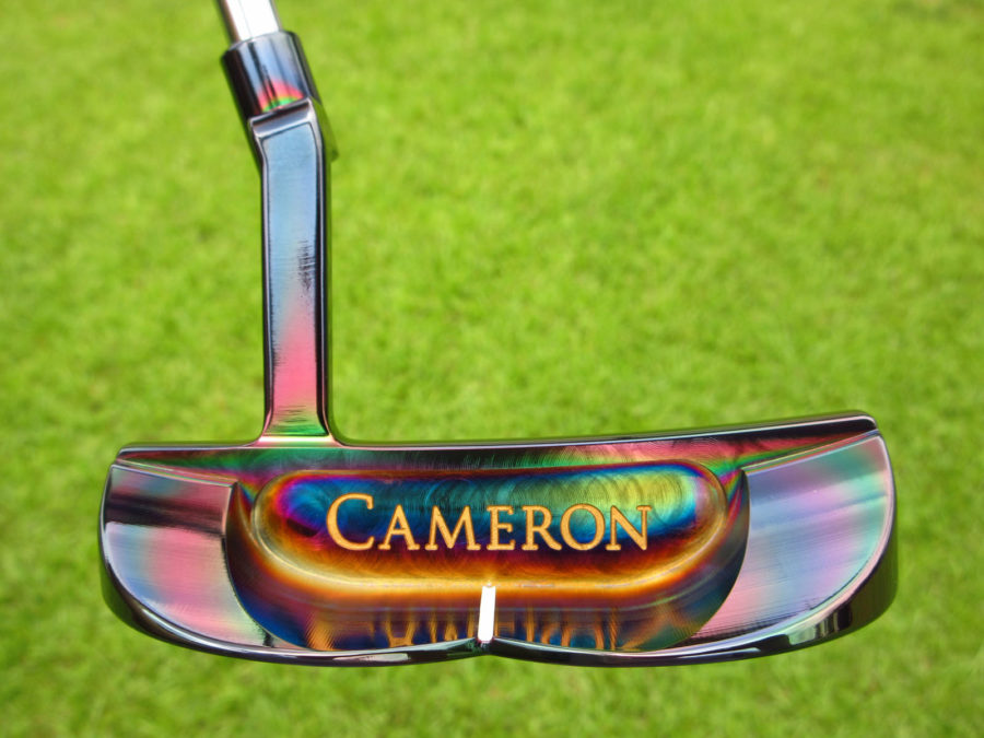 scotty cameron limited release 2007 black pearl "made for pebble beach" circa 2 putter golf club with grip in plastic